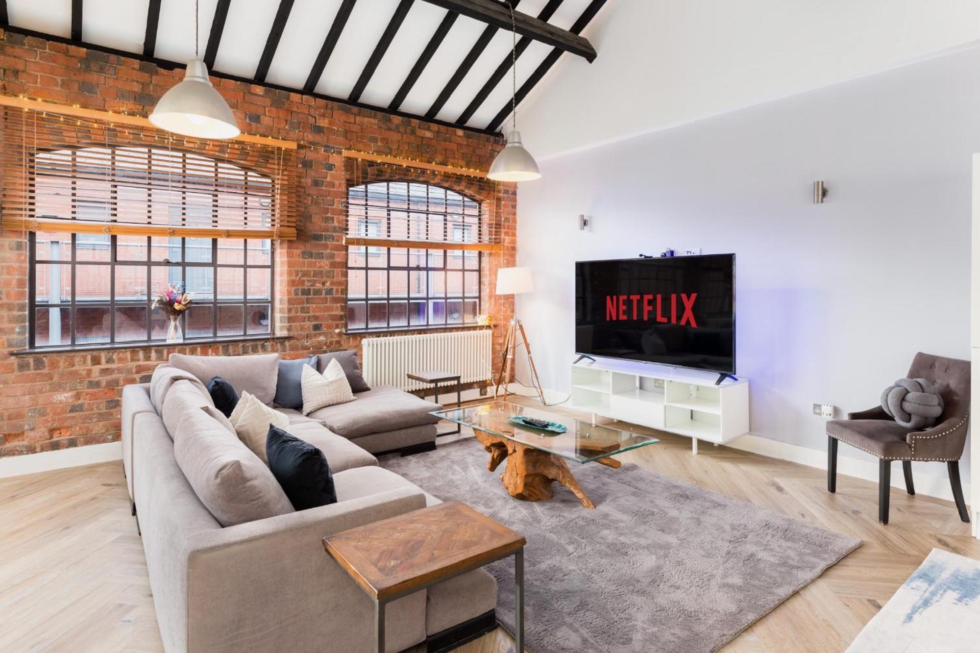 High End Luxury Townhouse In Jq, 4 Bedrooms, Flat Screen Tv In All Rooms, Free Parking, Near Birmingham City Centre Deposit Required Exterior foto